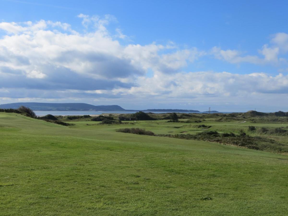 Four seasons Guest House Pembrey Extérieur photo